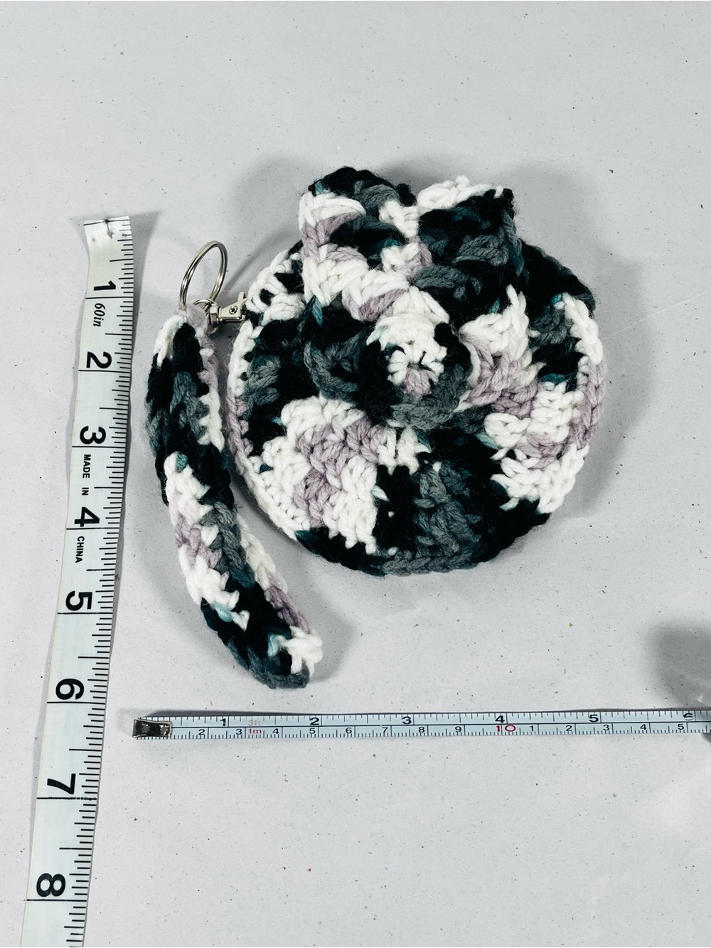 Crochet Round Wristlet - Picture 5 of 5
